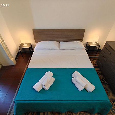 Giulio'S Apartment كاتانيا المظهر الخارجي الصورة