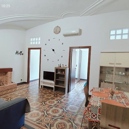 Giulio'S Apartment كاتانيا المظهر الخارجي الصورة