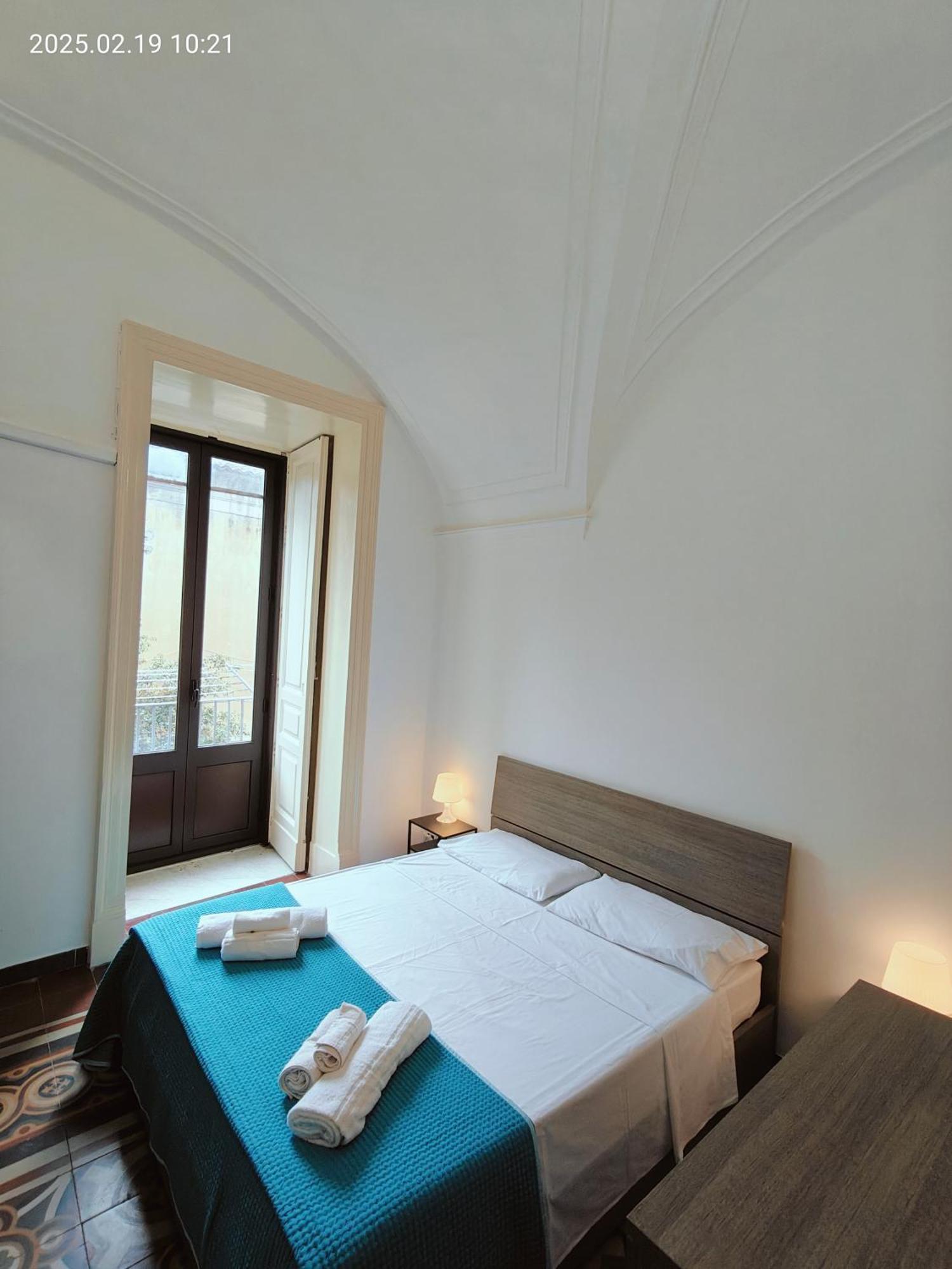 Giulio'S Apartment كاتانيا المظهر الخارجي الصورة